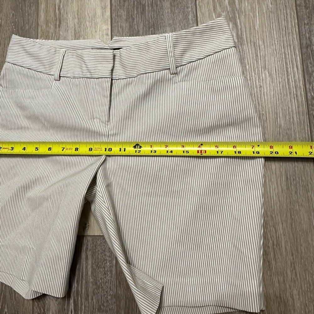 Never Worn Express Designstudio Stripped Shorts S… - image 5